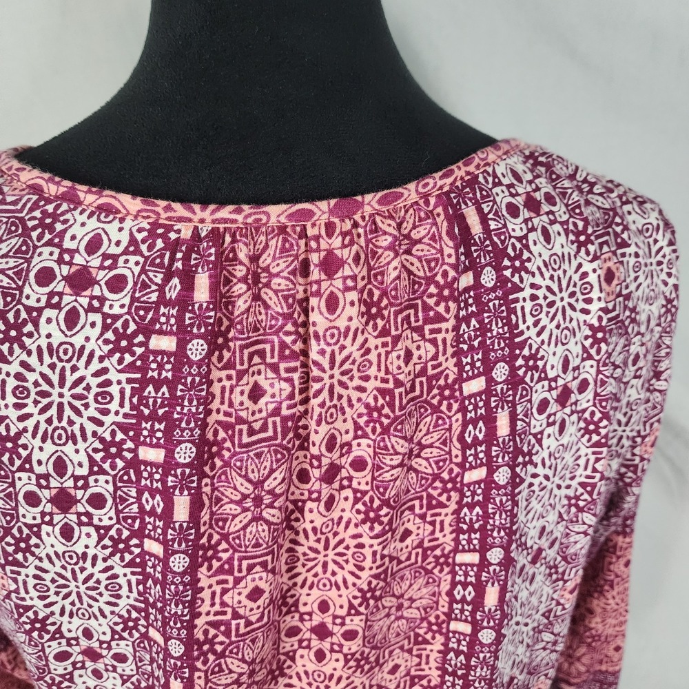 RED CAMEL Size Medium 100% Cotton Beaded Pleated Geometric Pink Floral Blouse - Picture 7 of 10
